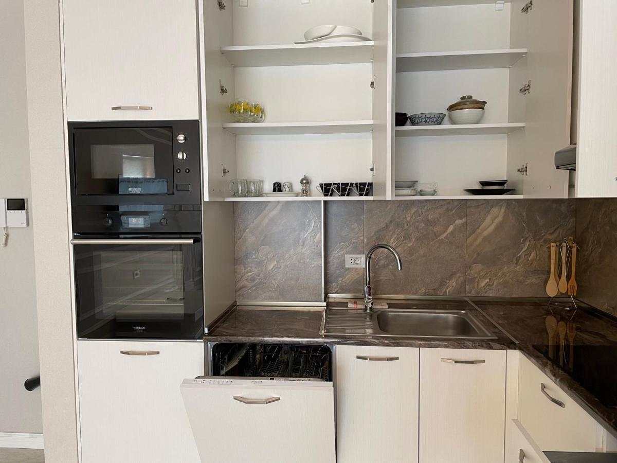 Azzure Vip Apartment Baku Ngoại thất bức ảnh